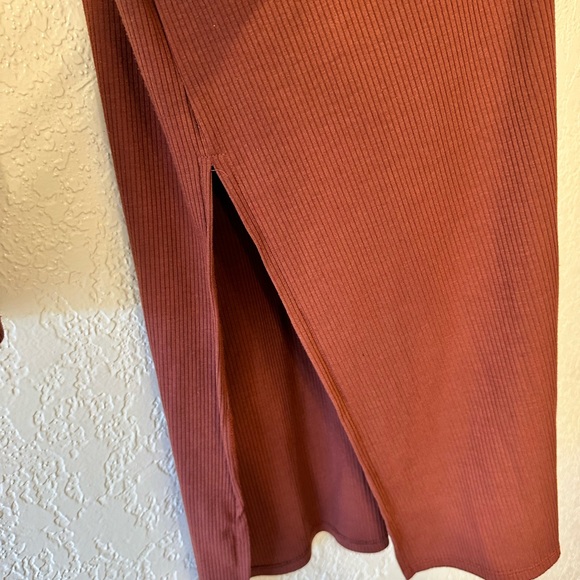 Brown Rustic Color Ribbed Cardigan - Picture 2 of 4